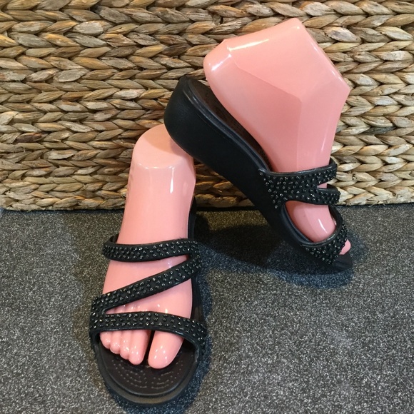 CROCS Black Studded Sandals - Picture 1 of 15
